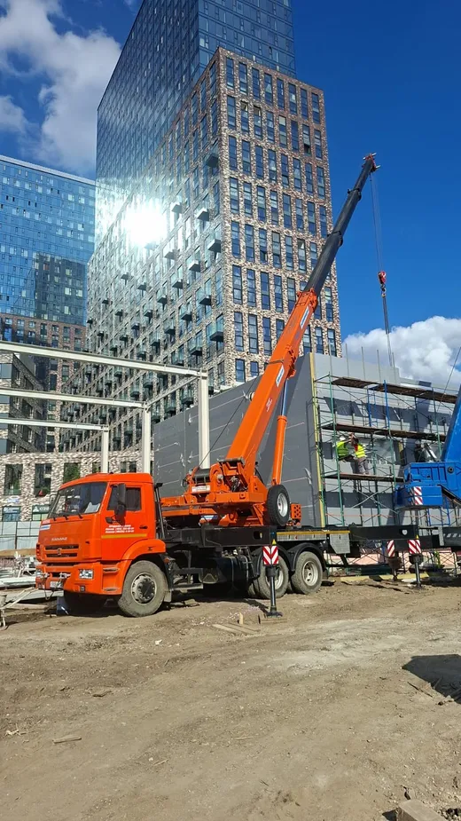 Автокран 32 тонны — аренда в Мытищах и Москве